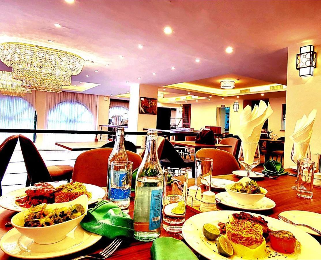 Th Bonroyal Hotel Addis Abeba Buitenkant foto