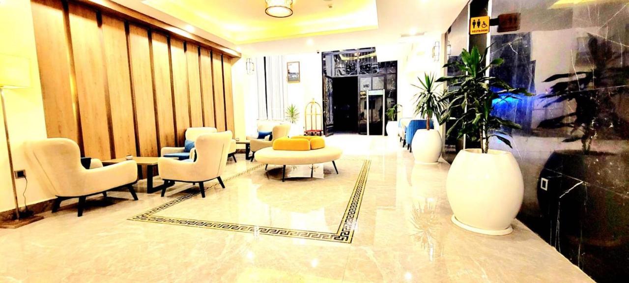 Th Bonroyal Hotel Addis Abeba Buitenkant foto